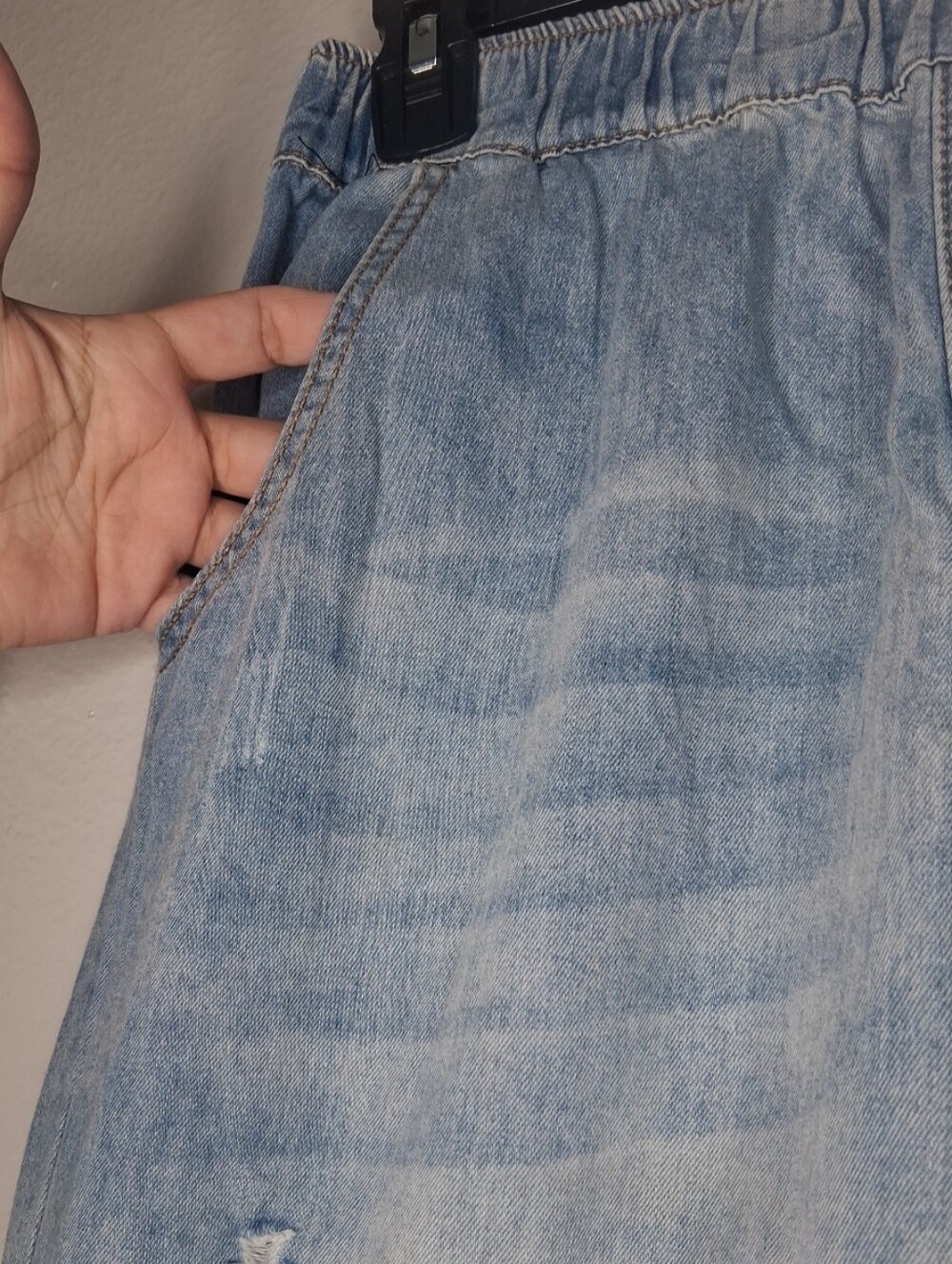 Boho Bundle -2 Cropped Jeans Embroidered Cat Y2K Inspired High Rise Pull-On M - Picture 10 of 16